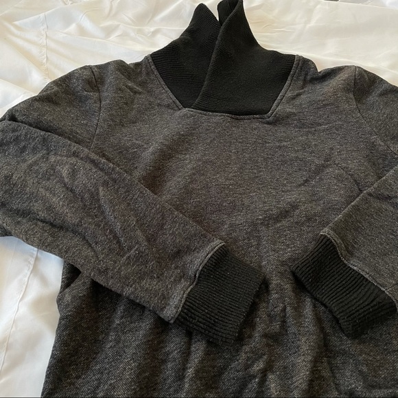H&M Gray Sweater - Picture 2 of 5
